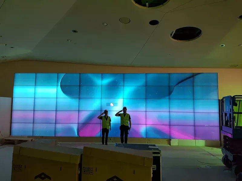 The world’s largest touch-interactive videowall. Won on the strength of the 2016 work.